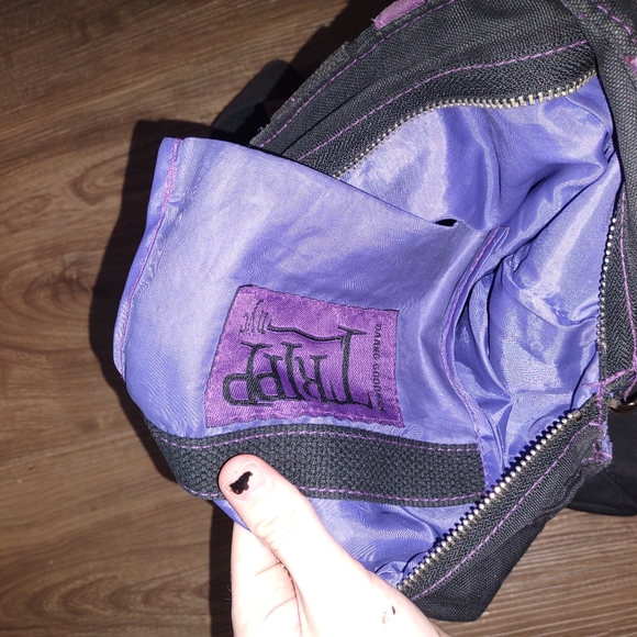 Sold - Picture 3 of 4